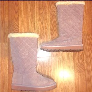 Mk quilted boots